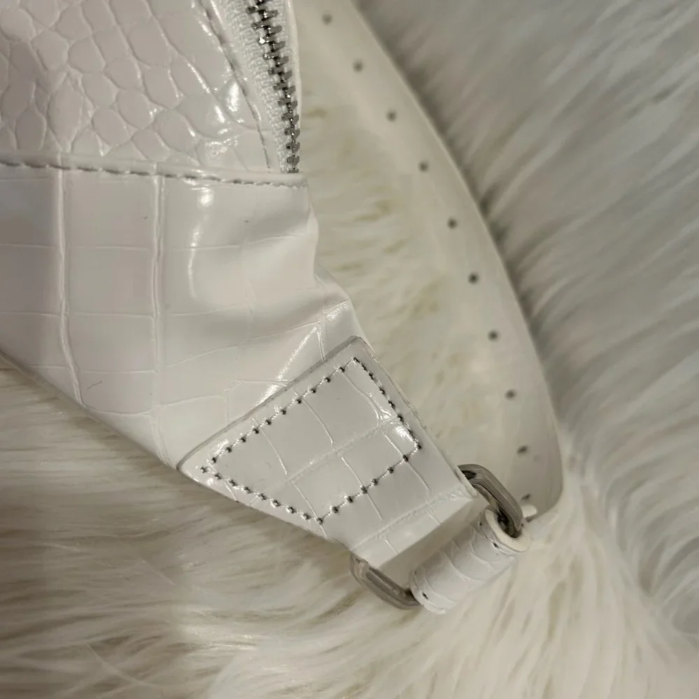 Vince Camuto new tag